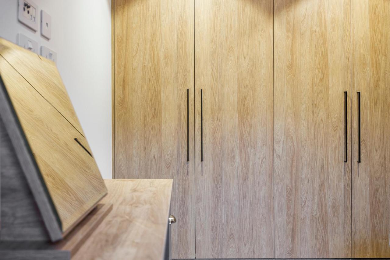 Luxury Spacious 2 Bed Apartment, London - Sk Εξωτερικό φωτογραφία