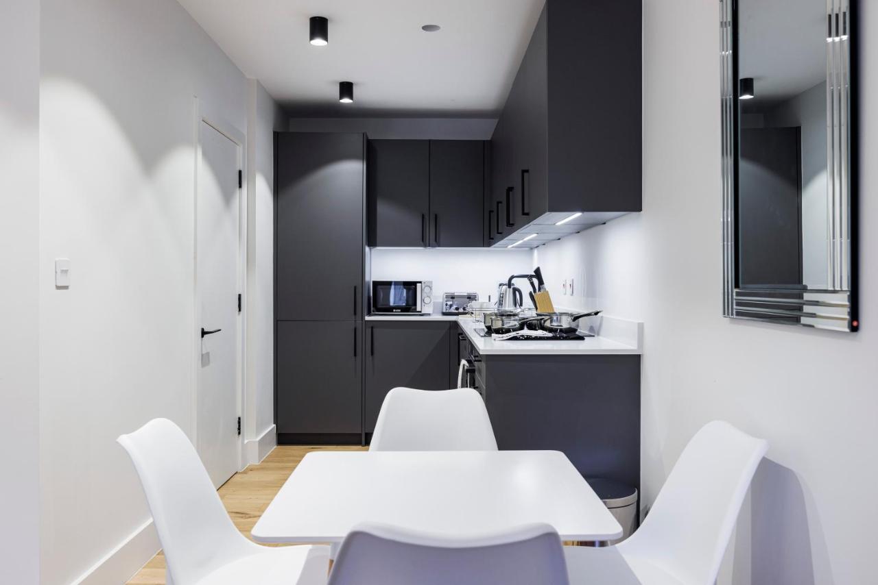 Luxury Spacious 2 Bed Apartment, London - Sk Εξωτερικό φωτογραφία