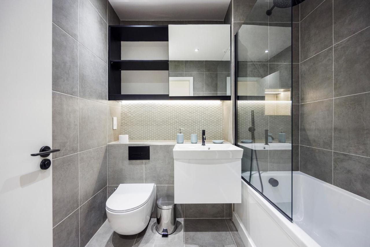 Luxury Spacious 2 Bed Apartment, London - Sk Εξωτερικό φωτογραφία