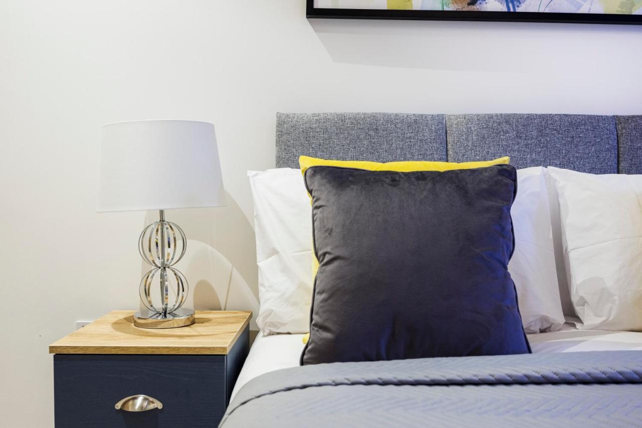 Luxury Spacious 2 Bed Apartment, London - Sk Εξωτερικό φωτογραφία